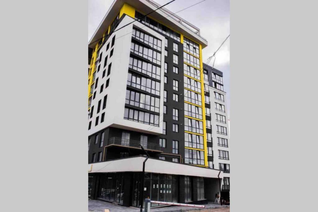 Стильна Чудова Квартира В Місті Тернопіль Exterior photo